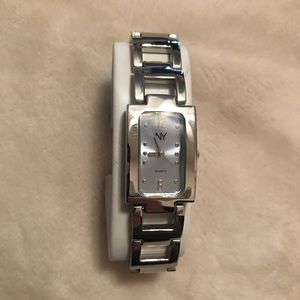 New York & Company Watch